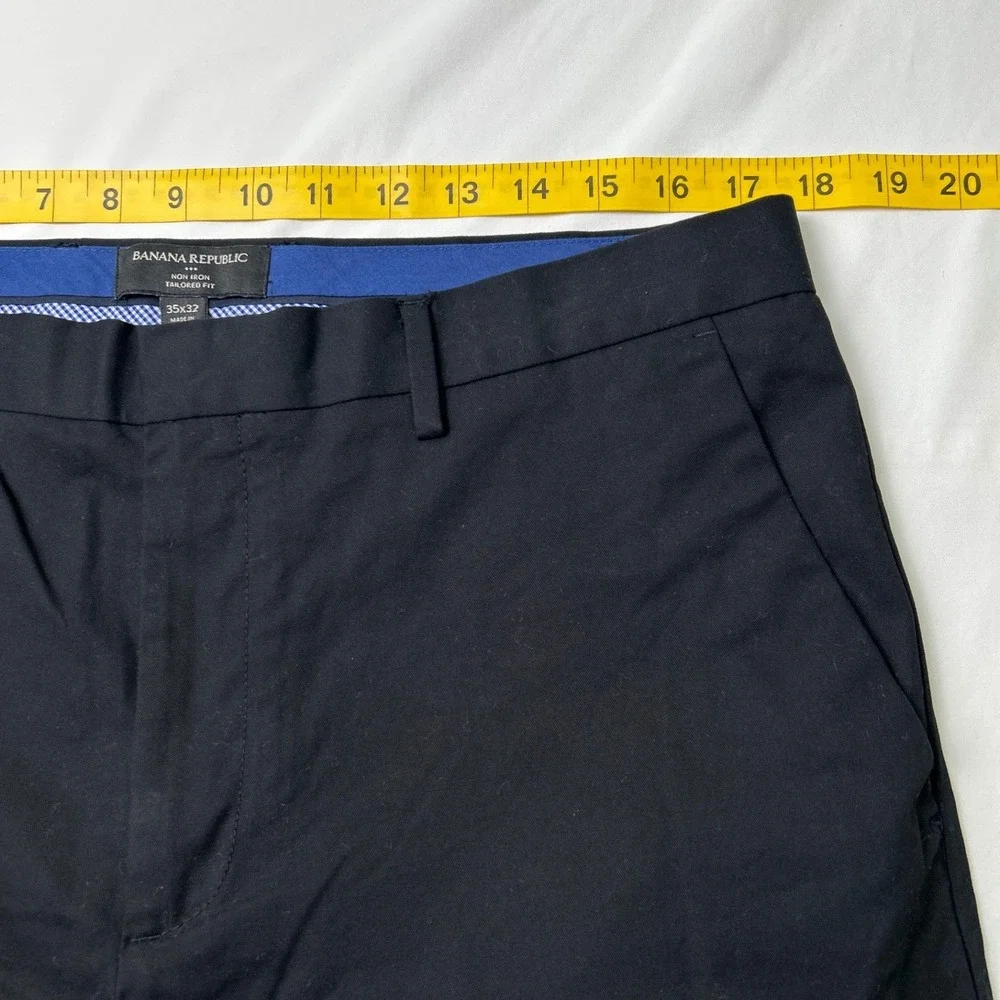 Banana Republic Mens Non Iron Tailored Fit Chino Pants Size 35x32 Black Work